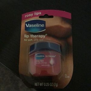 Vaseline lip therapy